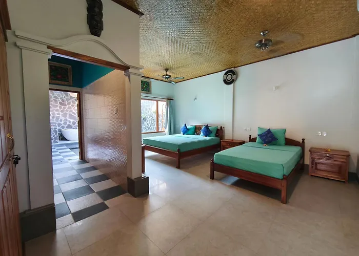 1000 Dream Hotel Lovina Beach