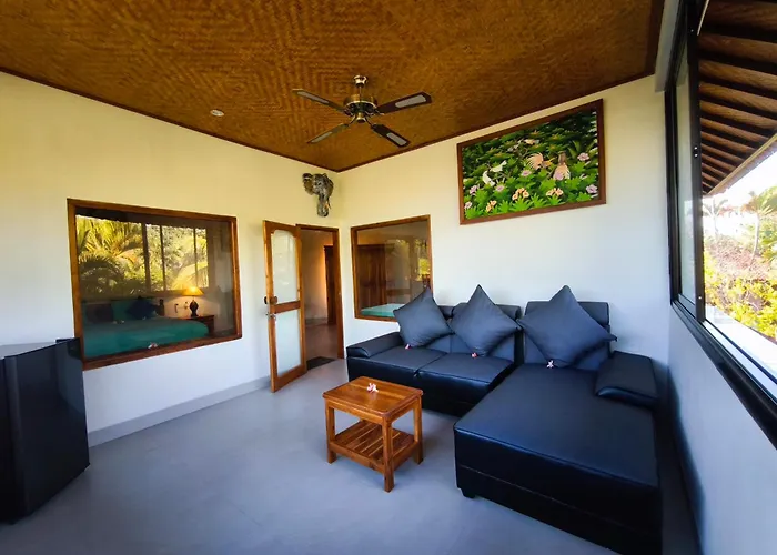 1000 Dream Hotel Lovina Beach